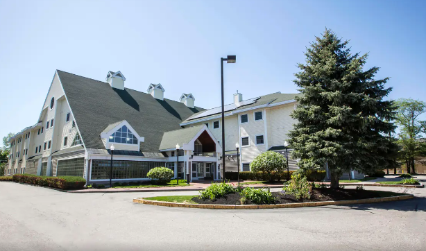 Hotel Thumbnail Image